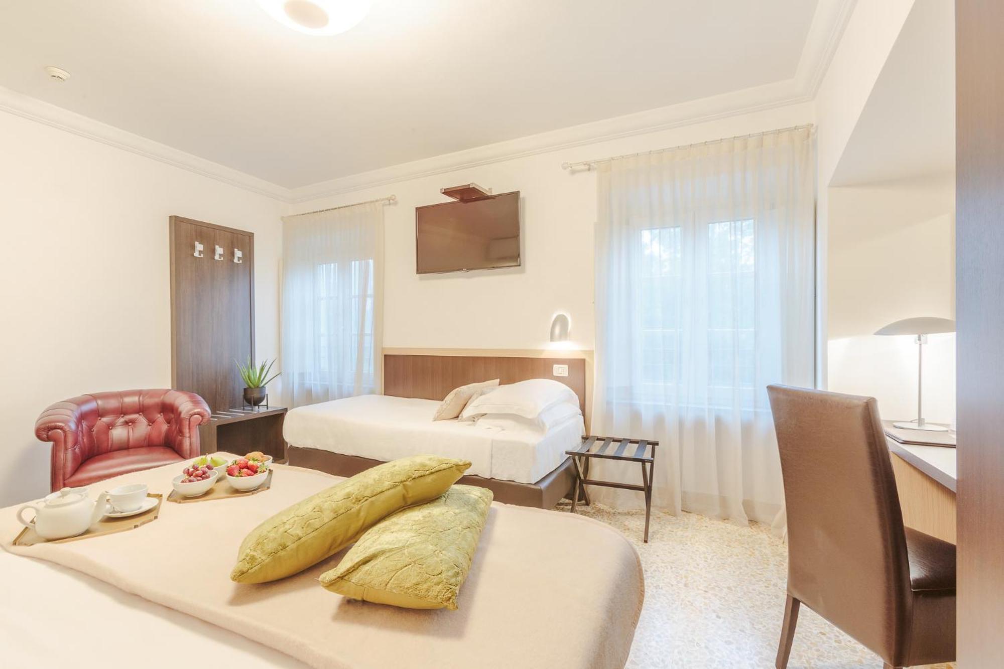 Hotel Hambros - Il Parco In Villa Banchieri Лукка Екстер'єр фото